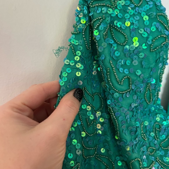 Ashley Lauren mermaid sequined dress size 10 - Picture 4 of 8